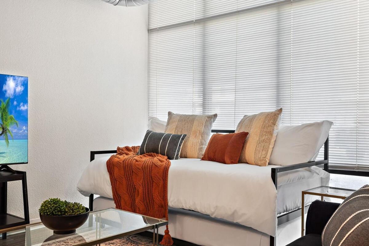 The Hazel Free Parking, Gym, Fast Wifi, Holiday home Minneapolis